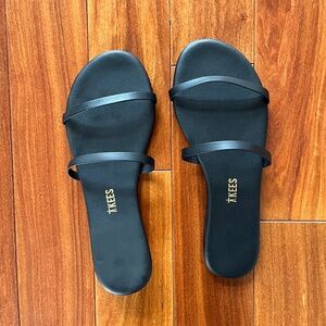 Tkees black sandals size 6